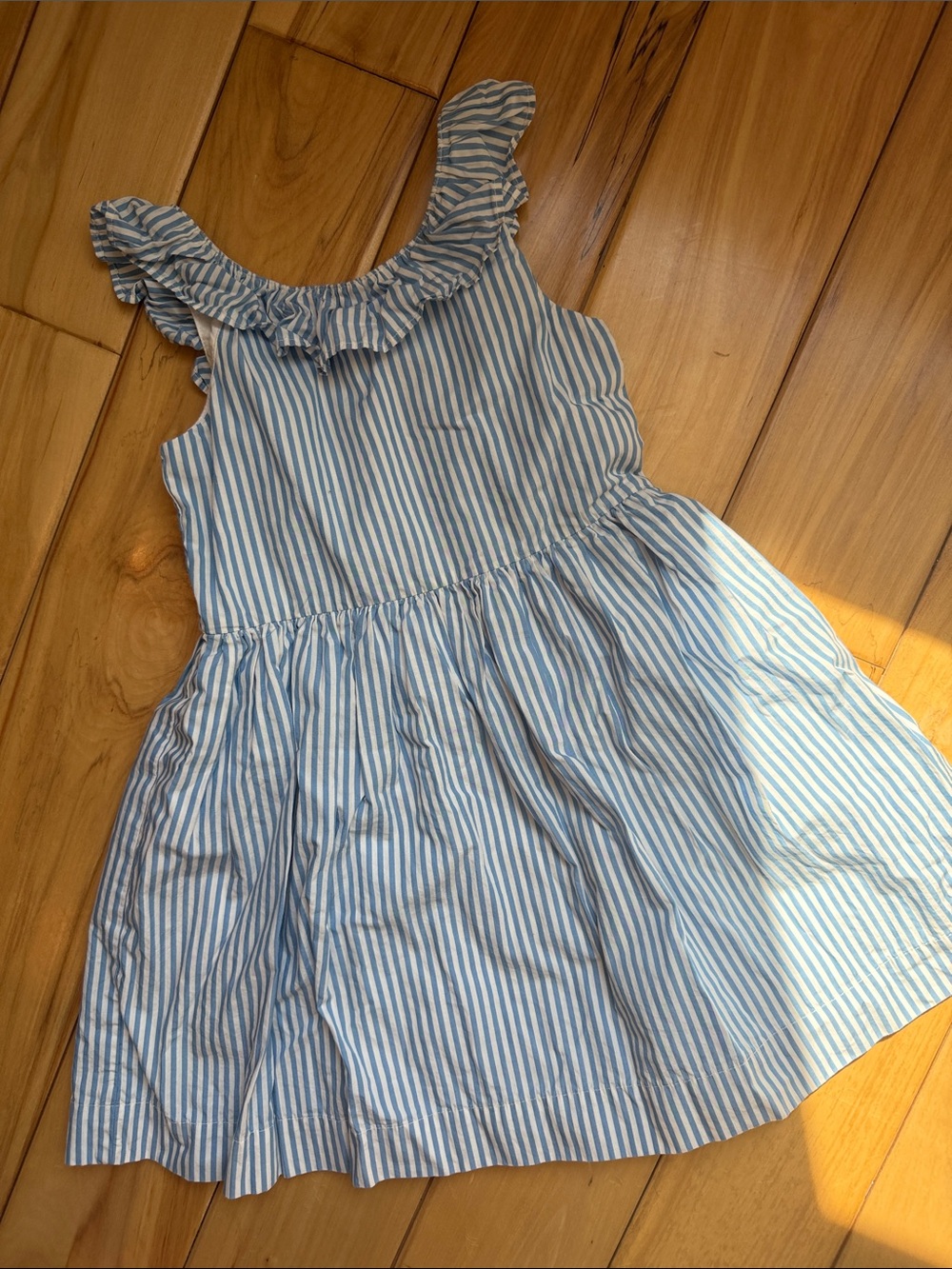 Crewcuts Sz 5 Light Blue and White Striped Ruffle-Shoulder Dress